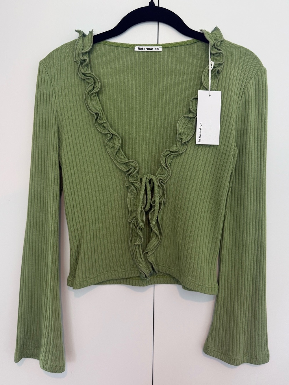 NWT Reformation Gellar Ruffle Knit Top